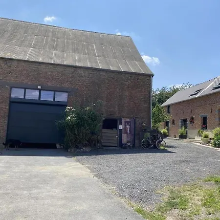 Familial Inclus Avec Cour, Terrasse Et Equipements Equestres, Proche Du Parc Naturel De L'avesnois - Fr-1-510-190 *